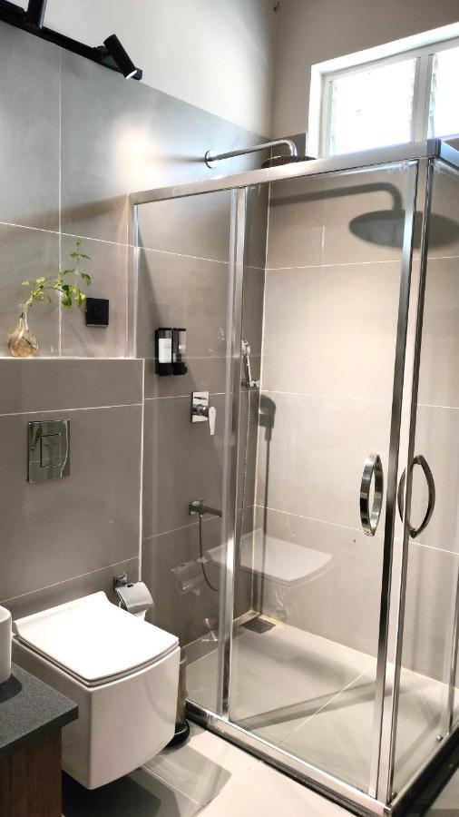 V Hotels And Resorts Chirala Extérieur photo